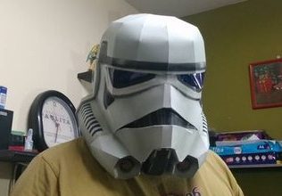 14761 stormtrooper helmet starwars iz bumagi razvertka shablon papercraft skachat besplatno mir bumazhnogo modelirovanija 41a21e4.jpg