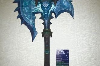 14954 legendarnyj dvuruchnyj topor temnaja skorb shadowmourne world of warcraft iz bumagi razvertka shablon papercraft skachat besplatno mir buma eb0ac06.jpg