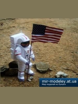 4275 astronavt raper replika iz bumagi razvertka shablon papercraft skachat besplatno mir bumazhnogo modelirovanija 3a3b48c.jpg