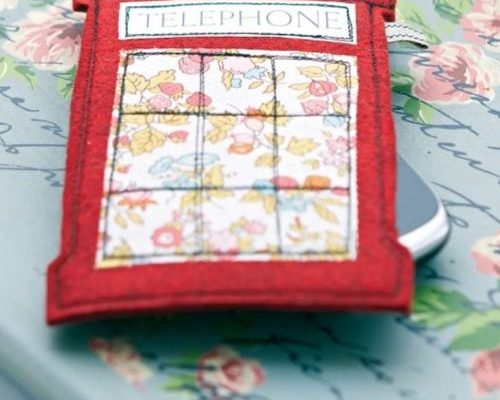 vykrojka chehol dlja telefona klassicheskaja krasnaja telefonnaja budka rekomenduemaja tkan fetr hlopok pdf skachat besplatno 56276ed.jpg