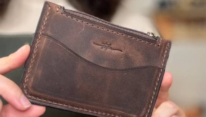 vykrojka kozhanyj kardholder s monetnicej ot tooka leather d655151.jpg
